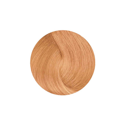 Light golden blonde hair color swatch for salon or home use